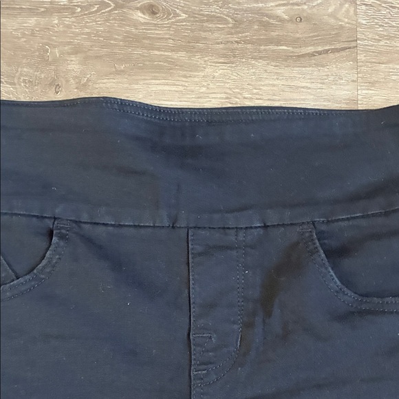 Rock & Republic High Waist Black Shorts - Picture 5 of 8